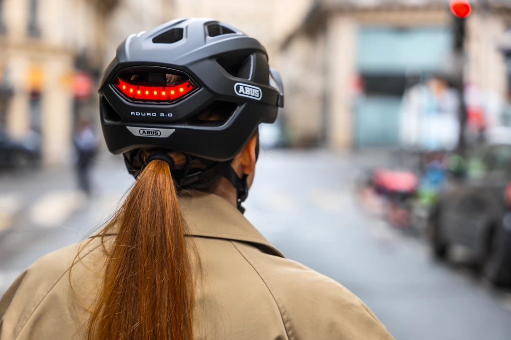 Casco da ciclismo Abus Aduro 3.0 Led Orange Palm