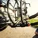 Come trasportare due biciclette in auto