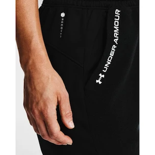Pantaloni tuta da donna Under Armour  Recover Fleece Pants Black S
