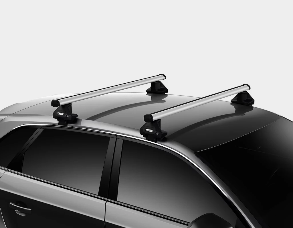 Portatutto Thule con ProBar Ford Mustang Mach-E 5-dr SUV con tetto vuoto 21-24