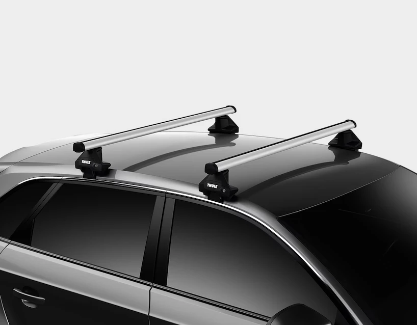 Portatutto Thule con ProBar Ford Mustang Mach-E 5-dr SUV con tetto vuoto 21-24