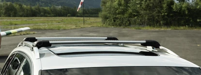 Portatutto Thule WingBar Edge Fiat Sedici 5-dr MPV con mancorrenti sul tetto (hagus) 06-24