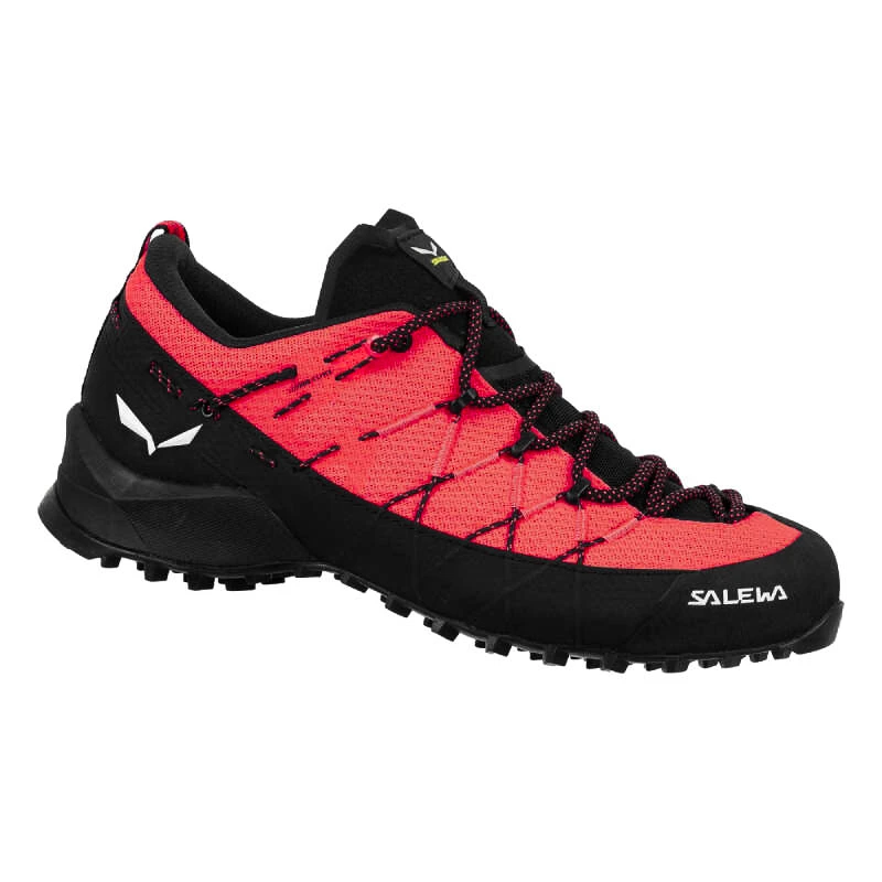 Scarpe outdoor da donna Salewa  Wildfire 2 Fluo Coral/Black