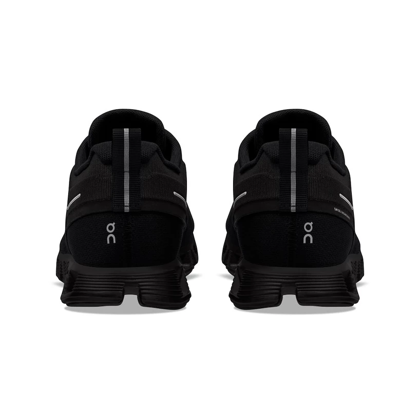 Scarpe per il tempo libero da donna On Cloud 5 Waterproof All Black  EUR 36