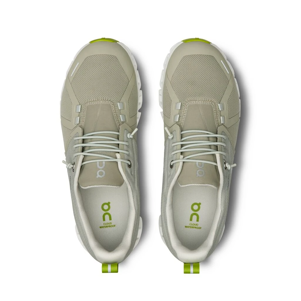 Scarpe per il tempo libero da donna On Cloud 5 Waterproof Chalk/Ice