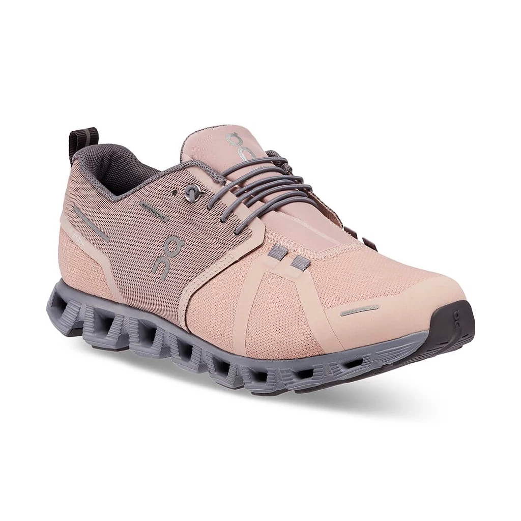 Scarpe per il tempo libero da donna On Cloud 5 Waterproof Rose/Fossil