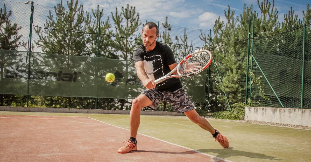Zdeněk Hrabálek con le racchette da tennis Babolat Pure Strike 2020
